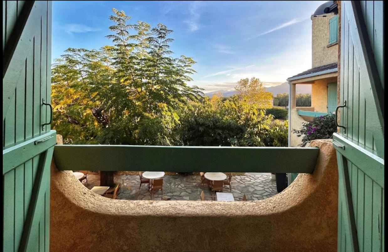 Auberge Les Oliviers Lucciana  Eksteriør bilde